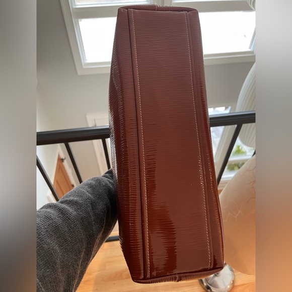 Prada Rust Patent Leather Shoulder Bag WITH AUTHENTICITY CARD - Picture 7 of 14